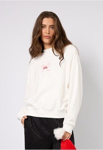 OH APRIL Sweatshirt 'Shine Bright' in Weiß: Vorderseite
