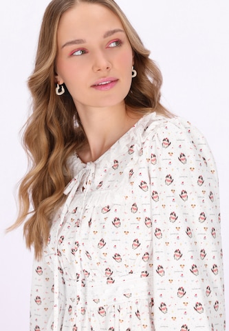 MYMO - Vestido em branco