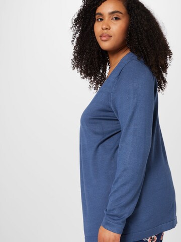 KAFFE CURVE Strickjacke 'Farsia' in Blau