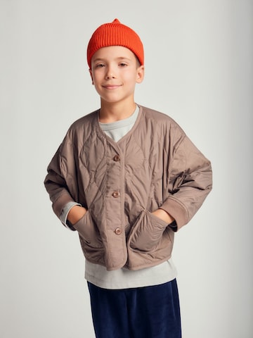 Maru + Bo Átmeneti dzseki 'LIGHT PADDED KIMONO JACKET WITH STITCHING' - barna