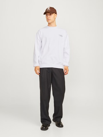 Sweat-shirt 'JPRCcchad' JACK & JONES en blanc