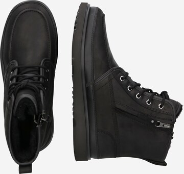 UGG - Botas con cordones 'Neumel' en negro