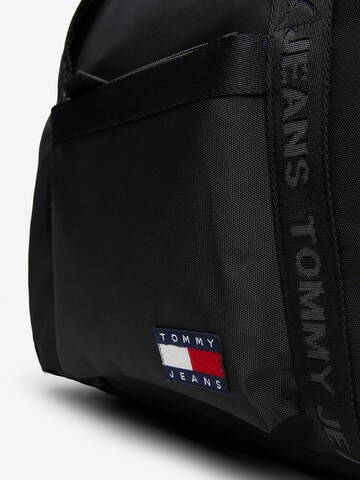 Borsa da viaggio 'Essential' di Tommy Jeans in nero