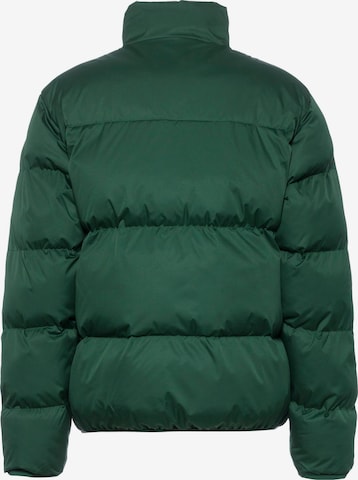 Nike Sportswear - Casaco de inverno 'NSW Club' em verde