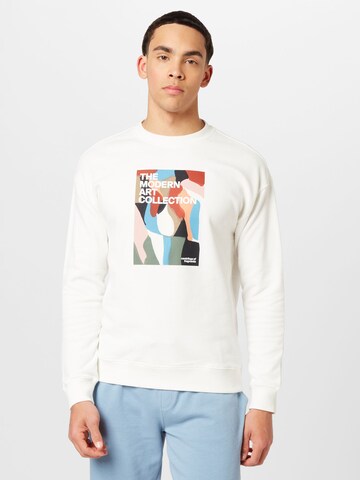 UNITED COLORS OF BENETTON Sweatshirt in White: front