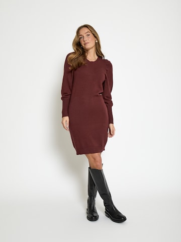 Robes en maille 'Anissa' Peppercorn en marron