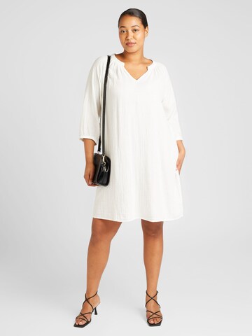 Robe-chemise 'THYRA' ONLY Carmakoma en blanc