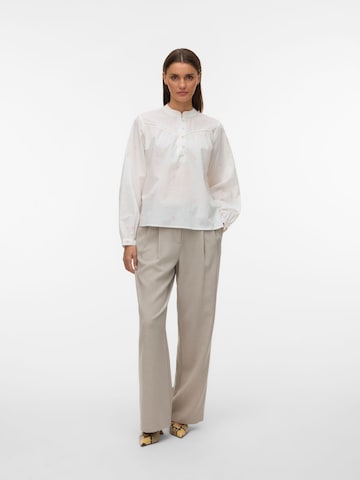 VERO MODA - Blusa 'VMIris' en blanco