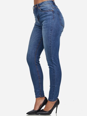 Tazzio Skinny Jeans 'F101' in Blau