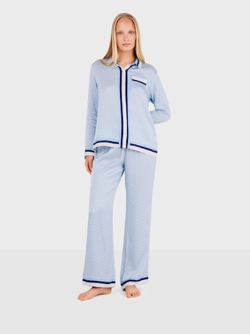 Gisela - Pijama en azul: frente