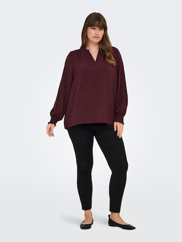 ONLY Carmakoma - Blusa '15285157' en rojo