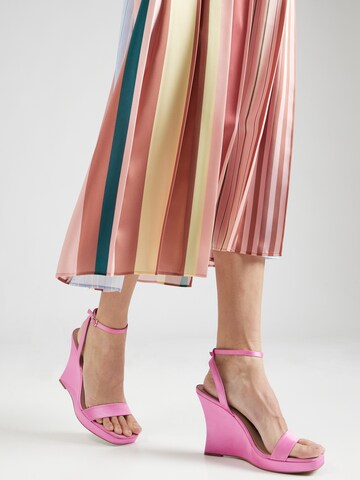 Gonna 'FAGUS' di Weekend Max Mara in rosa