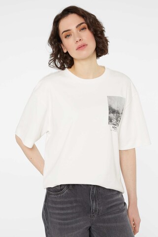 SENSES.THE LABEL Shirt in White: front
