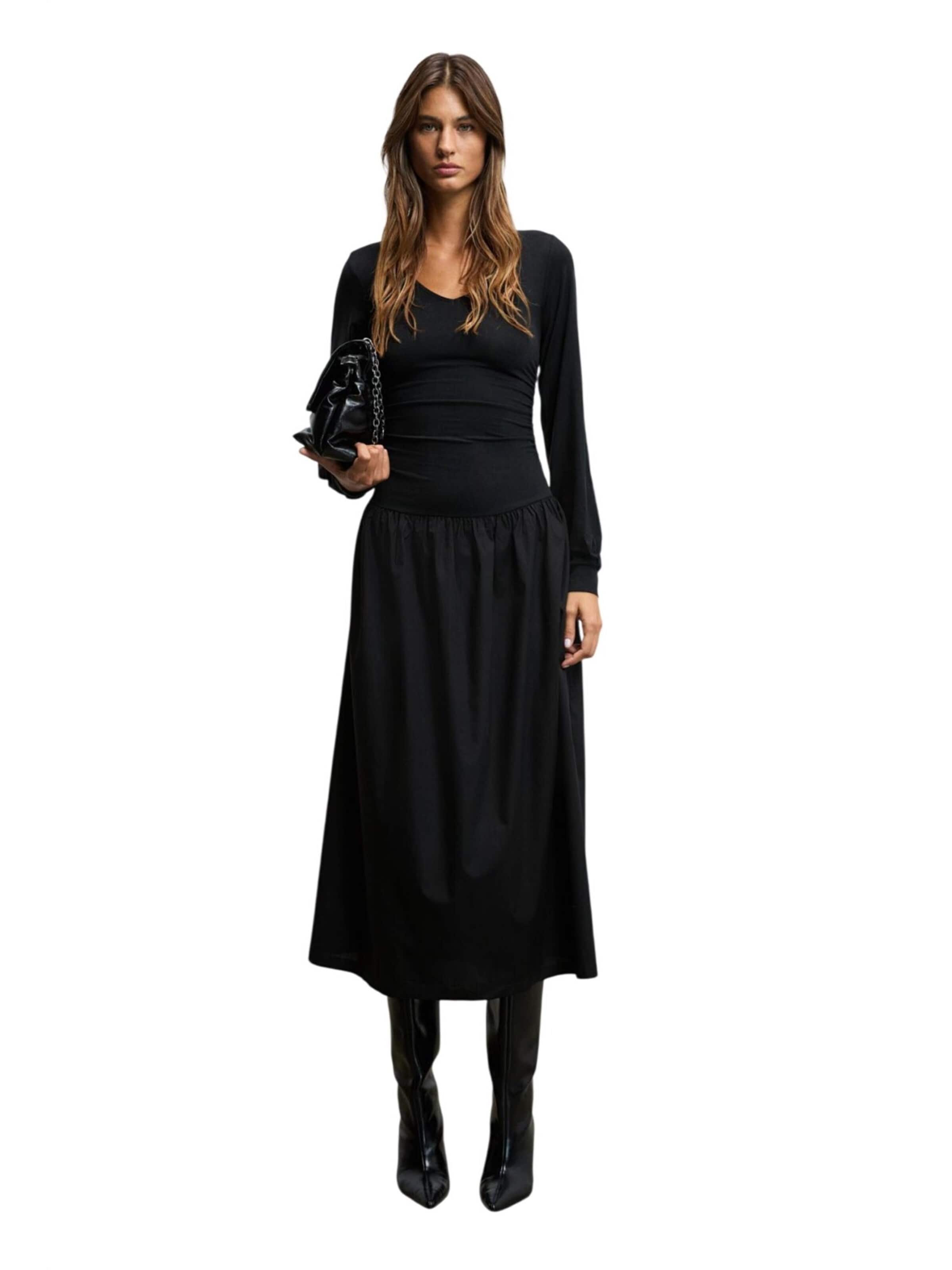 Grimelange Dress in Black: front