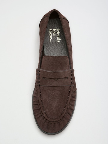 Slipper di Friends Like These in marrone