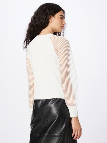 Pull-over Club Monaco en blanc