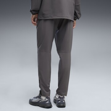 Regular Pantalon de sport PUMA en gris
