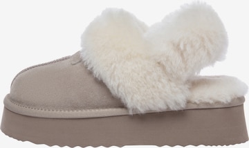 smėlio Everau Naminės šlepetės 'Fantail': priekis