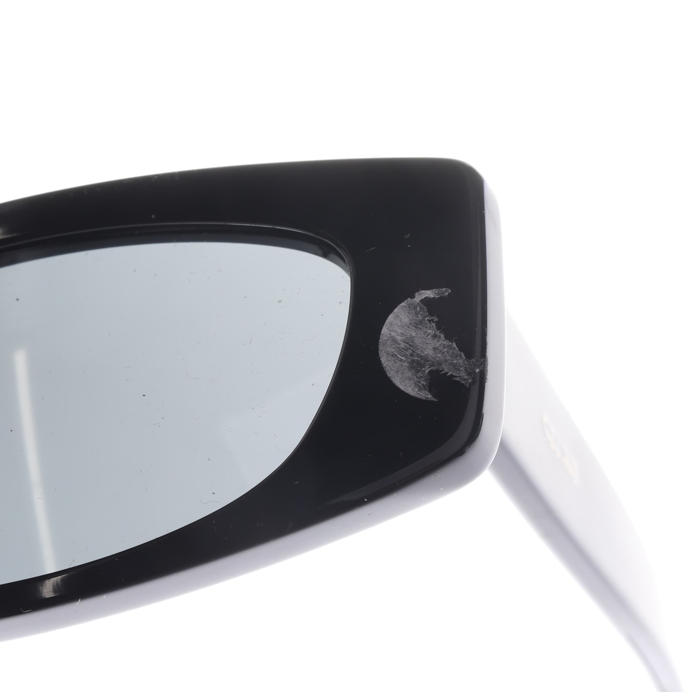 Céline Sunglasses in One size in Black