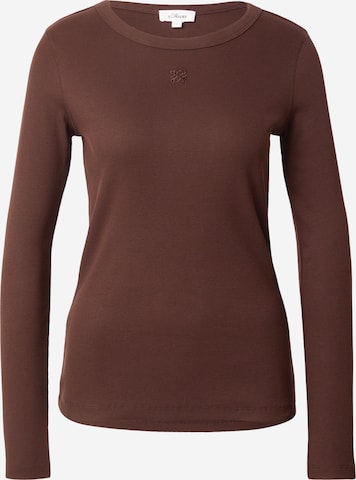 Tricou de la s.Oliver pe maro: față
