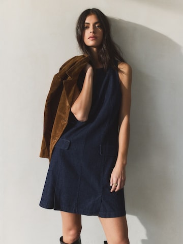 Bhoem Kleid in Blau: Vorderseite