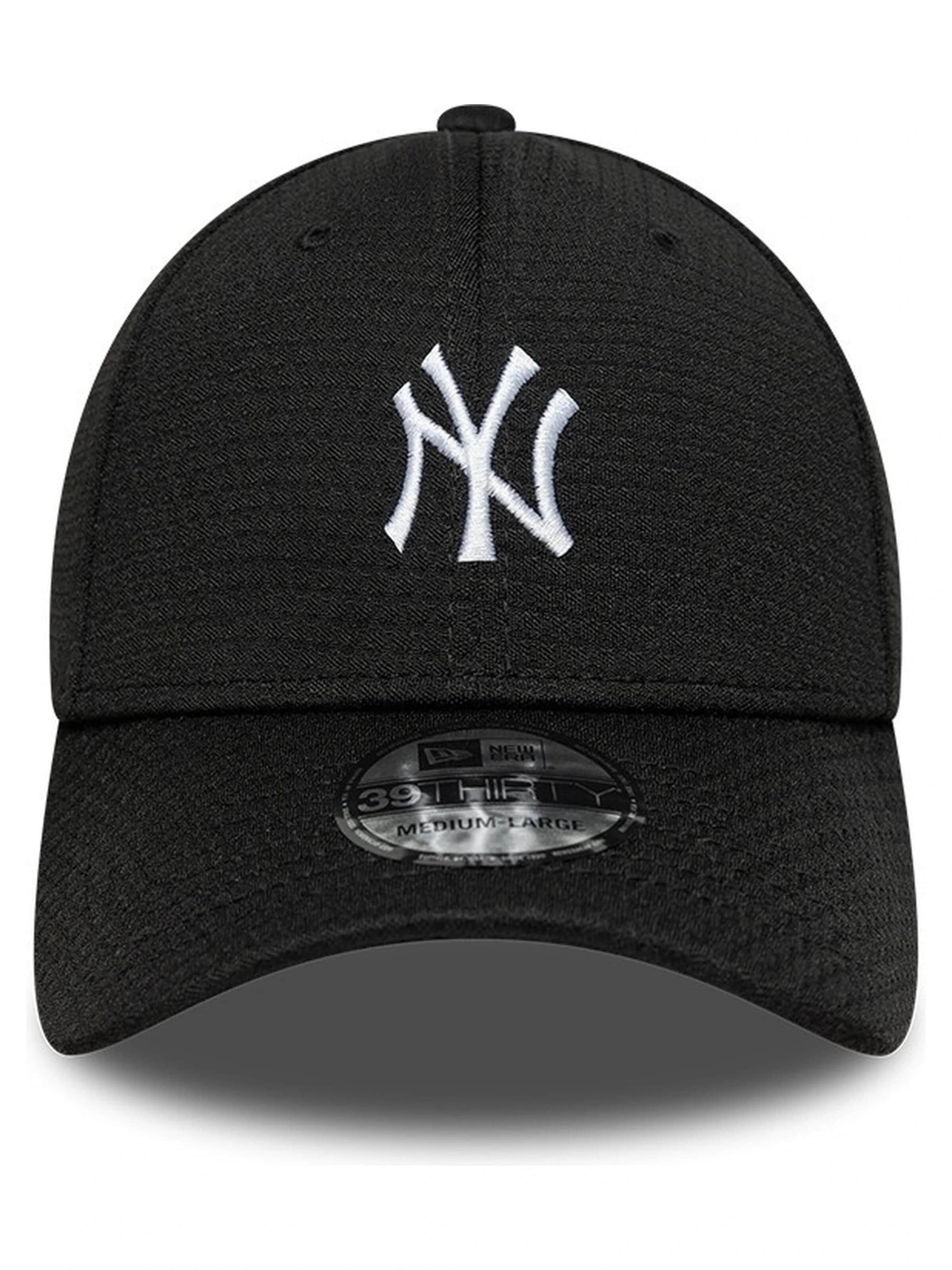 NEW ERA Cap in 54-64 in Black, Item view