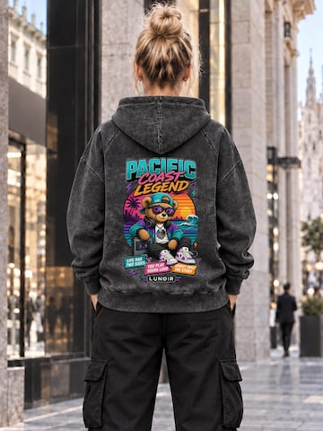 LUNØIR StudioSweater majica 'Pacific Coast Legend' - crna boja