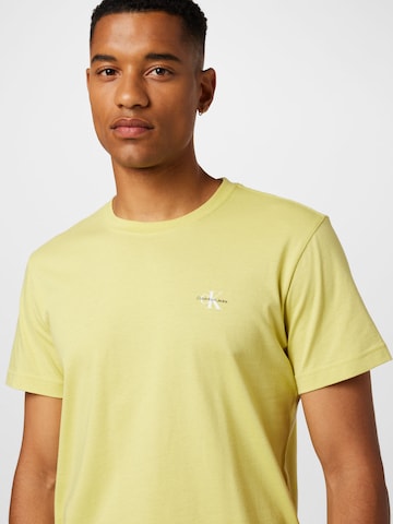 T-Shirt Calvin Klein Jeans en jaune