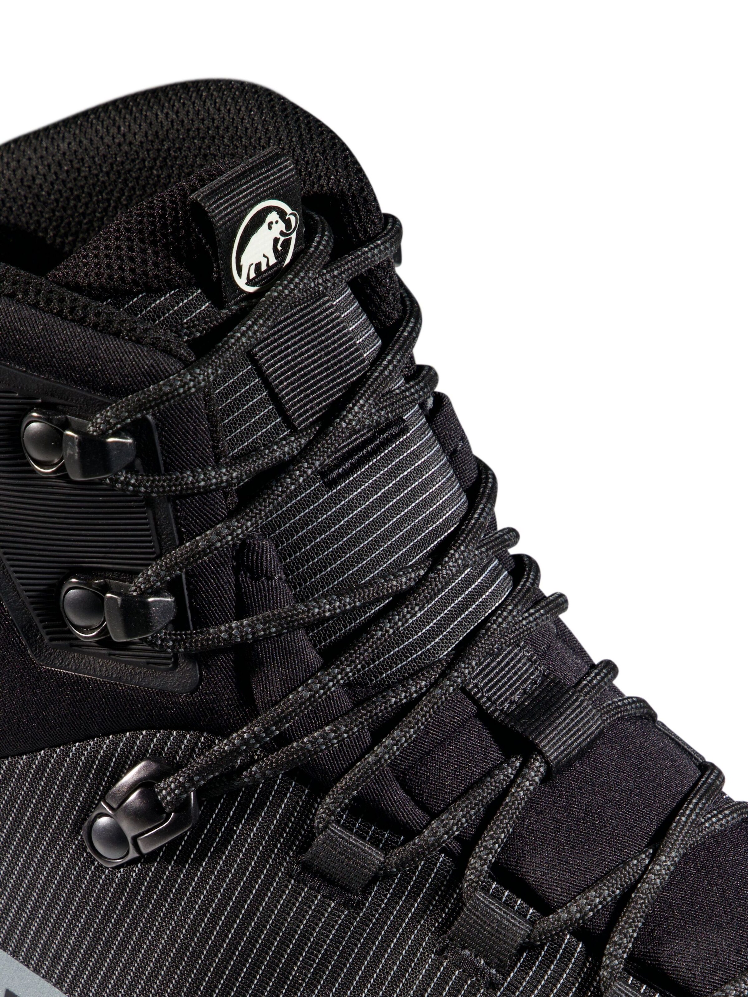 MAMMUT Boots 'Ducan III' in Black