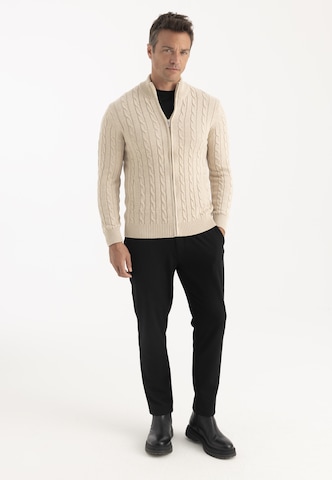 Felix Hardy Strickjacke in Beige