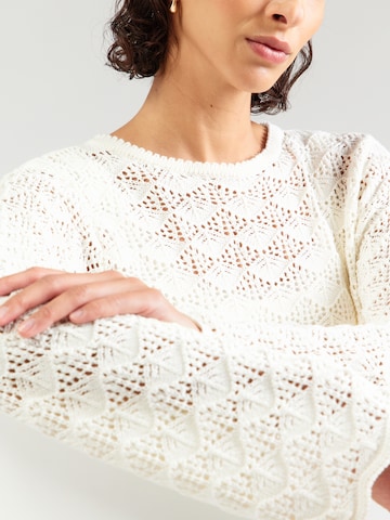 Pull-over 'Jale' ABOUT YOU en blanc