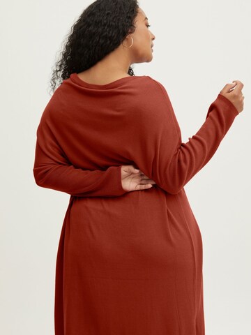 Abito in maglia 'BLUME' di Fransa Curve in rosso