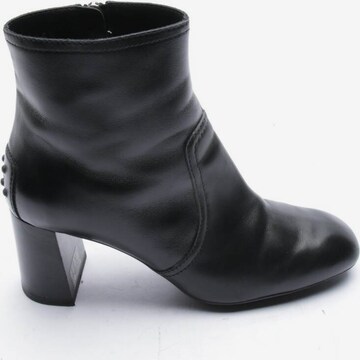 Tod's Dress Boots in 35,5 in Black: front