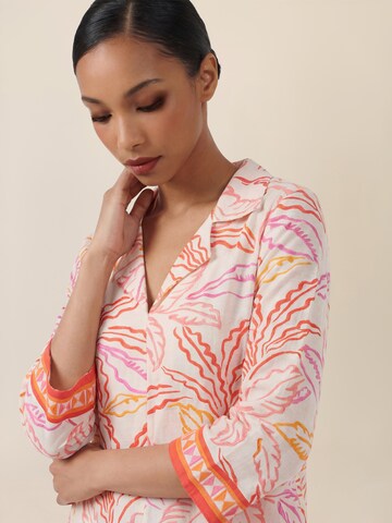 APART Kleid in Beige