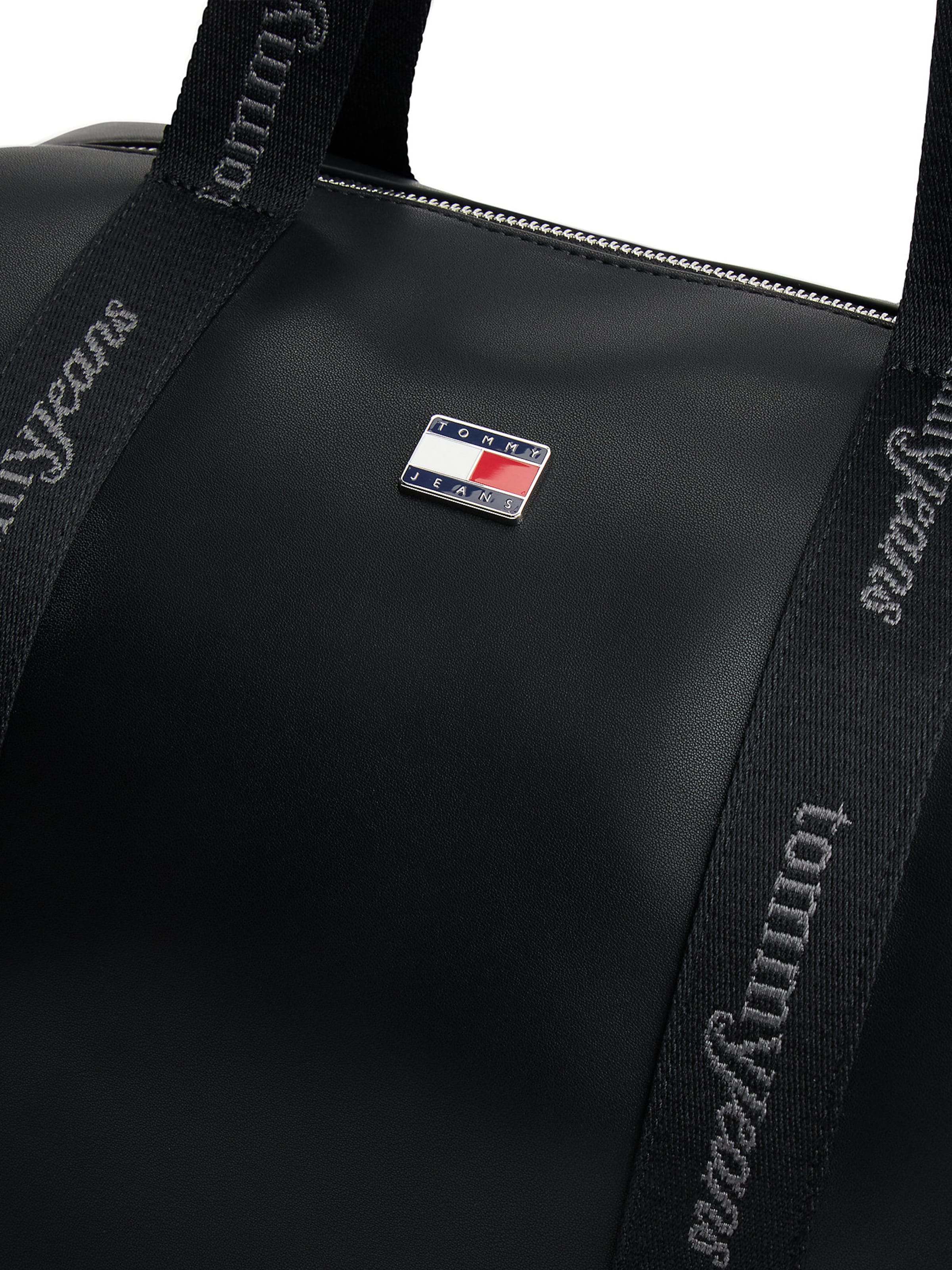 Tommy Jeans Μεγάλη τσάντα 'Daily Elevated' σε μαύρο
