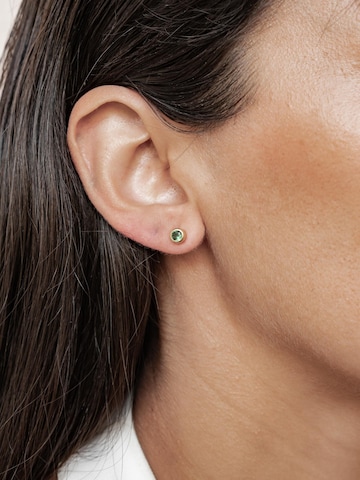 Orecchini 'Emerald Bezel Cubic Zirconia' di Hey Happiness in oro