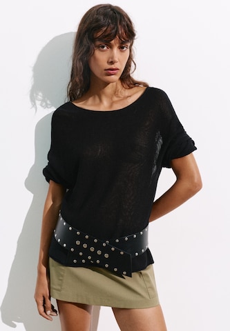 Pull&Bear Neulepaita värissä musta: etupuoli
