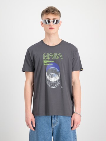 T-Shirt ALPHA INDUSTRIES en gris : devant