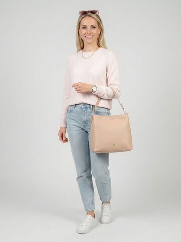 Suri Frey Schultertasche 'Amey' in Pink: Vorderseite