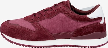Baskets basses 'Swift' LLOYD en rouge : devant