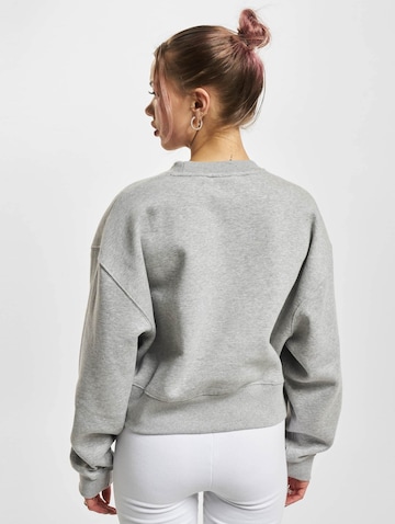 ADIDAS ORIGINALS Sweatshirt 'Adicolor Essentials' in Grau