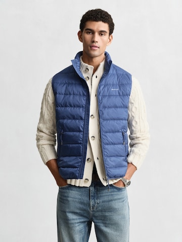 GANT Елек в синьо: отпред