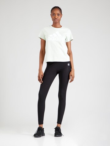 T-shirt fonctionnel 'Essentials' ADIDAS SPORTSWEAR en vert