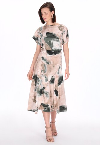 Usha - Vestido en rosa