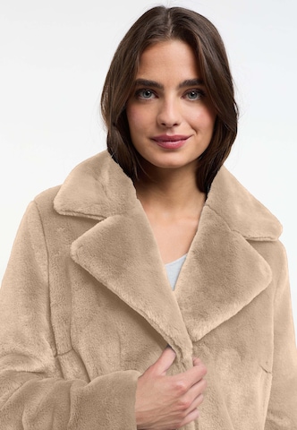 Frieda & Freddies NY Fake Fur Coat (Fellimitatmantel) in Beige