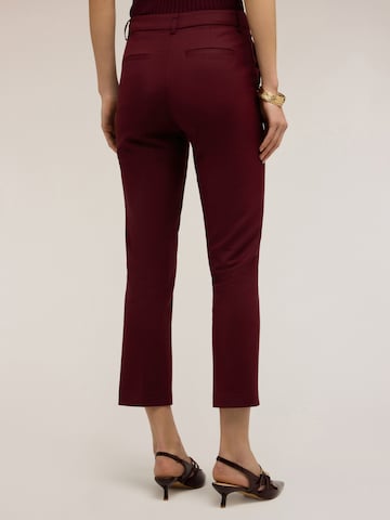 regular Pantaloni di MOTIVI in rosso