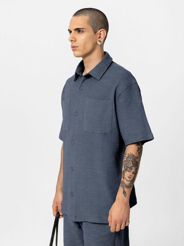 VAMOS CLO Comfort fit Button Up Shirt in Grey
