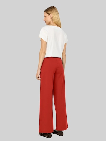 Loosefit Pantaloni 'SIHAM 48' di Soyaconcept in rosso