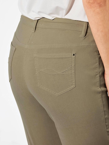 Goldner Skinny Jeans 'BELLA' in Green