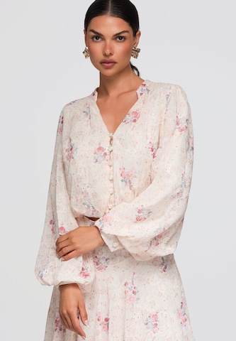 Ombre Blouse in Beige: voorkant